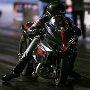 Meet your Posher, Marcus